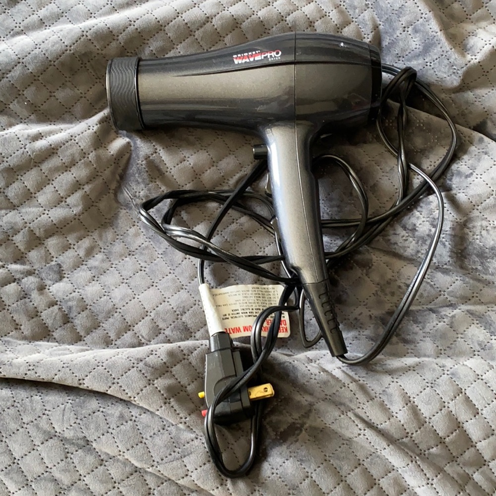 Cricket Hair Dryer